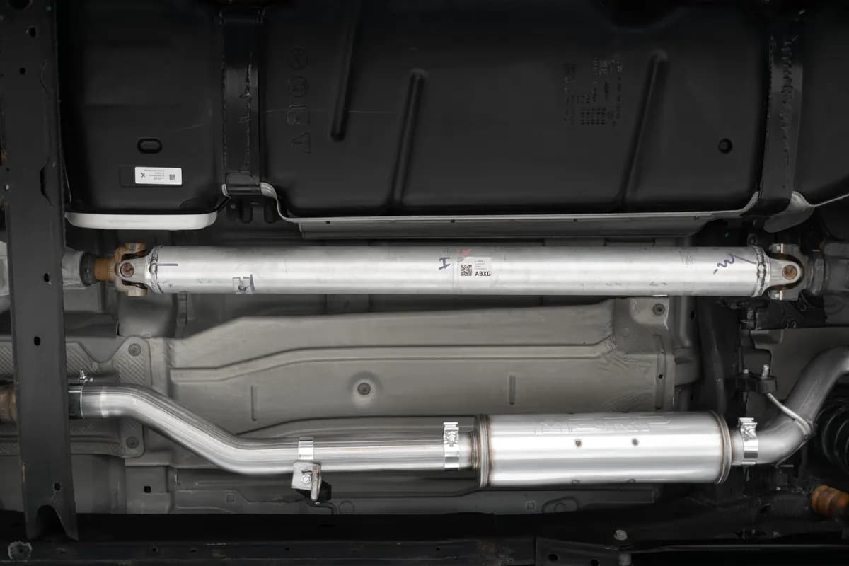 Armor Lite Cat Back Exhaust System; 3 in. Tubing; Single Side; 4 in. Tip; Aluminized;