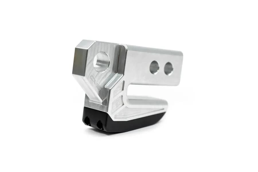 DV8 Offroad Xtract Hitch Skid Plate - Raw