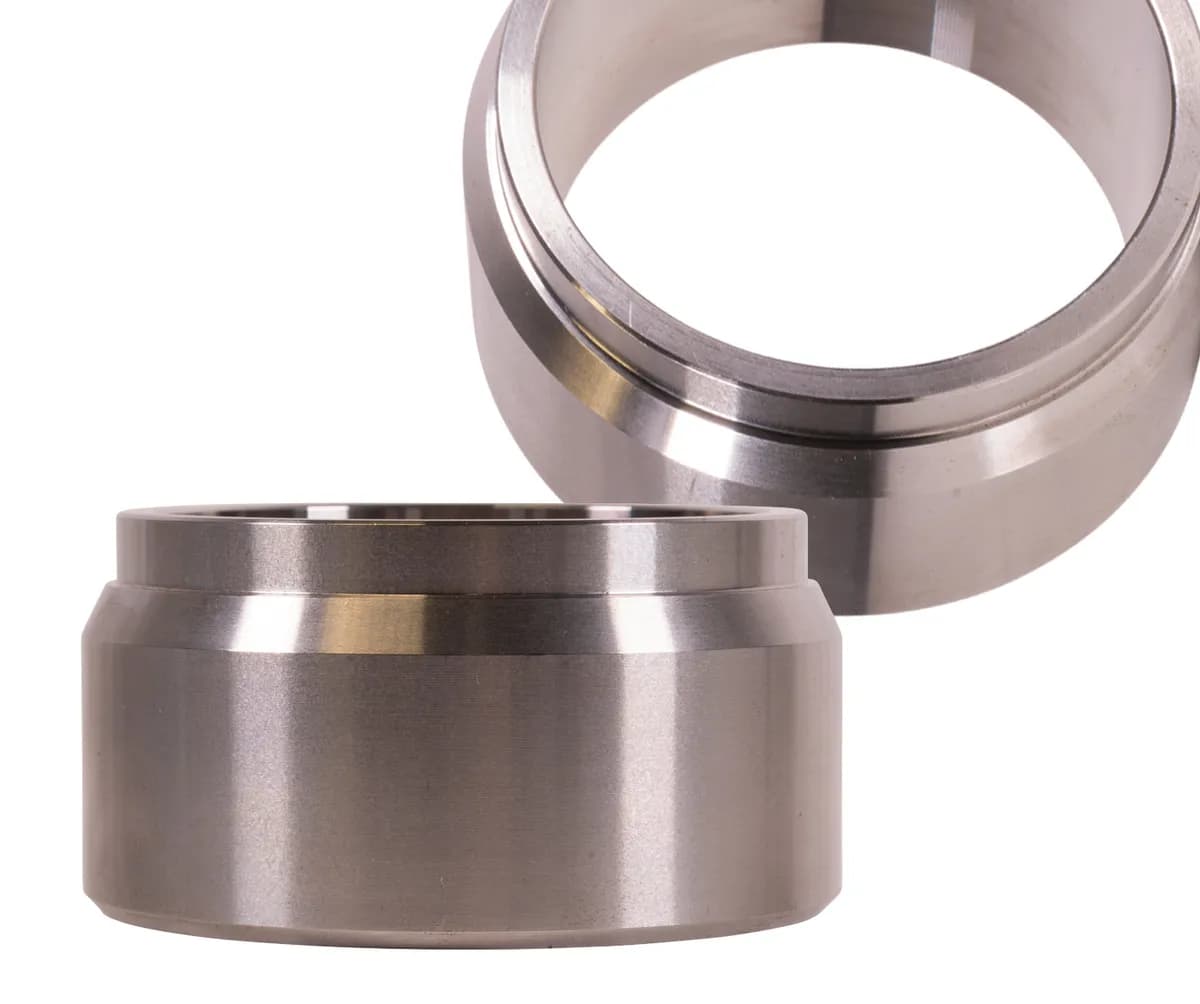 1422 RAM 2500/3500 4x4 Weld in Front Spring Isolator Support