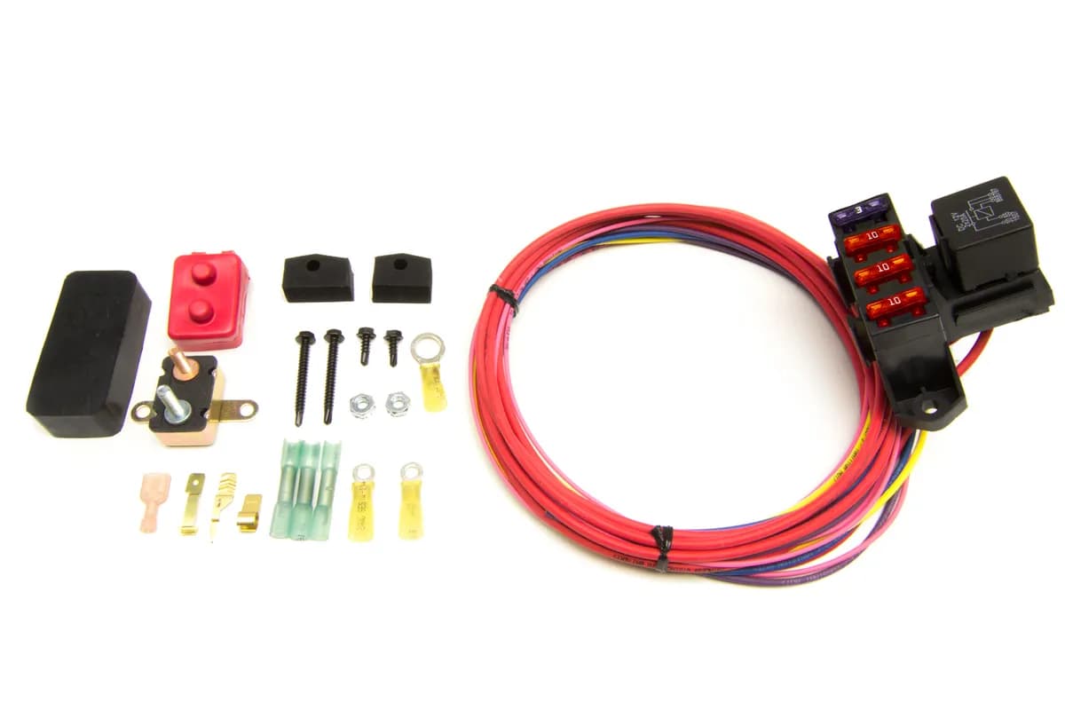 3-Circuit Weather Resistant Fuse Block; 3 Ignition-Hot Circuits; Uses One 40 Amp Relay; Incl. Fuse Cover;