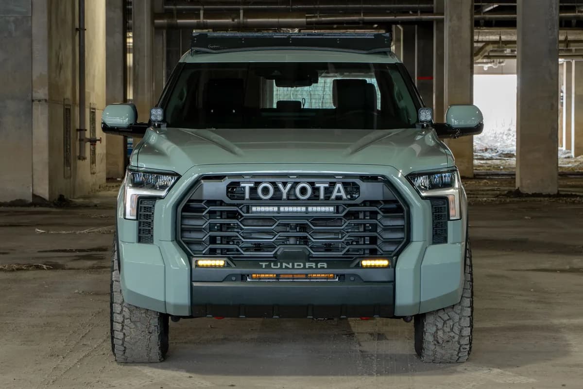 Diode Dynamics - SS6 LED Fog Light Kit for 2022+ Toyota Tundra/Sequoia, White Wide