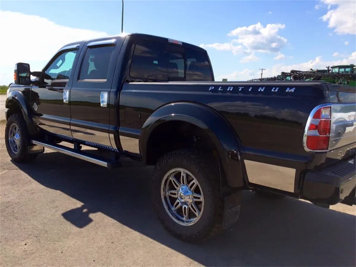 Rocker Panel Molding; 4.5 in. Wide; 12 pc.; Special Fit Install Body Line Down; w/o BSM; w/o Flares;