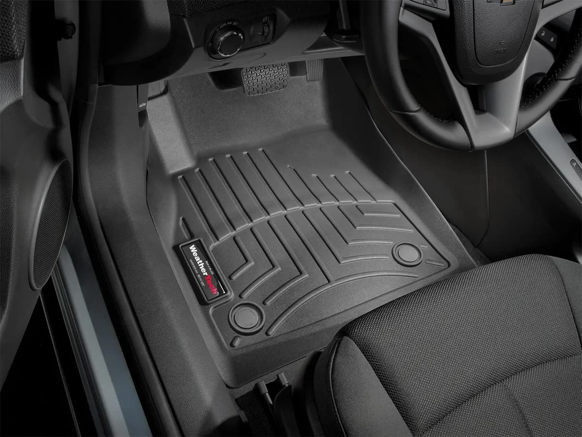 Black Front FloorLiner Chevrolet Cruze 2015 +