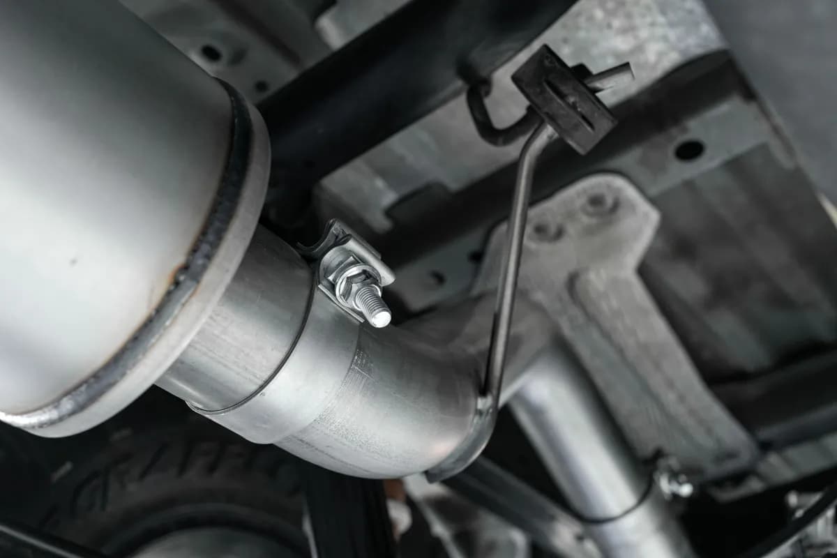 Armor Pro Cat Back Exhaust System; 3 in.; Incl. Front Pipe/Muffler/Tailpipes/Hardware/4 in. OD Tips; Single Side Exit; T304 Stainless Steel;