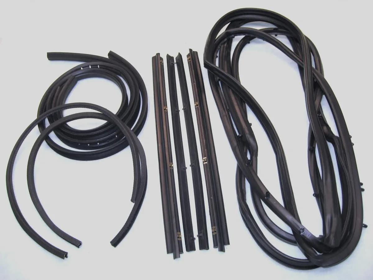Fairchild Industries Belt, Channel, Seal Kit - KD2013