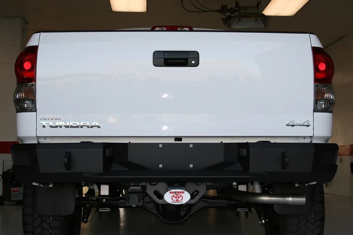 Heavy Duty Rear Bumper; Uncoated/Paintable; Incl. 0.75 in. D-Ring Mount; [AWSL];