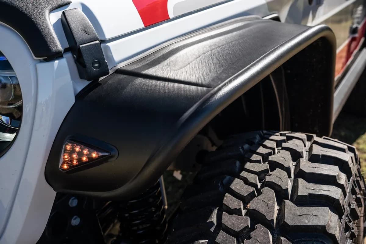 20c Gladiator Launch Edition 4pc Flat Sytle Fender Flares Black