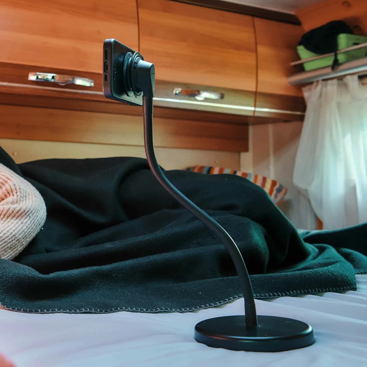 Magnet phone holder FIDLOCK VACUUM desk flex