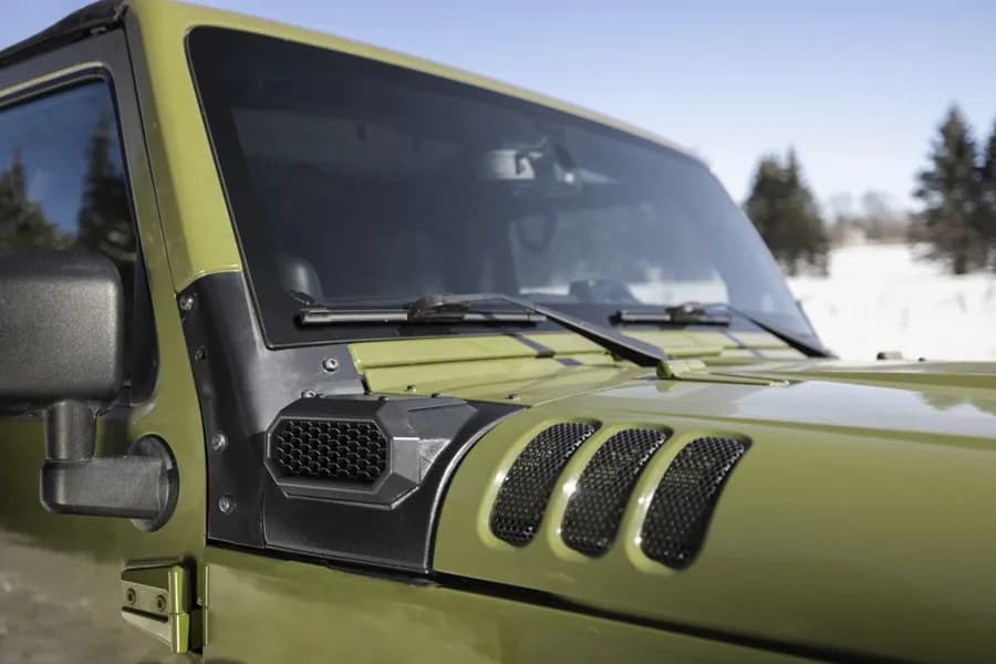 0718 Wrangler Amfib Low Mount Snorkel Black