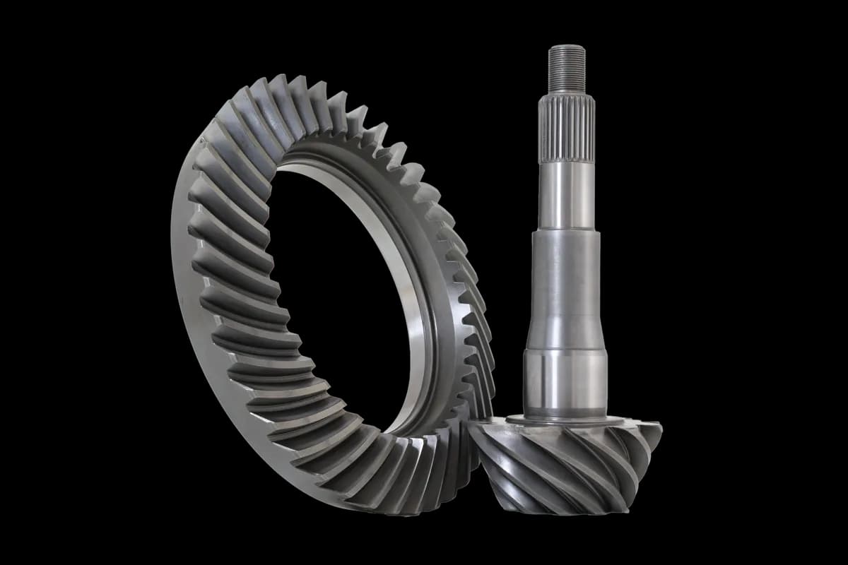 Ford 10.25 Inch Rear Axle Long Pinion 4.88 Ratio Ring and Pinion Revolution Gear