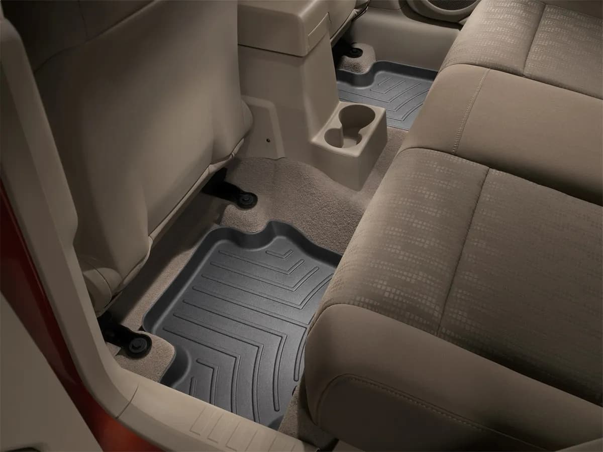 2007 + Dodge Caliber Black Rear FloorLiner Two-piece part / 2007 + Jeep Compass Black Rear FloorLiner Two-piece part / 2007 + Jeep Patriot Black Rear FloorLiner Two-piece part