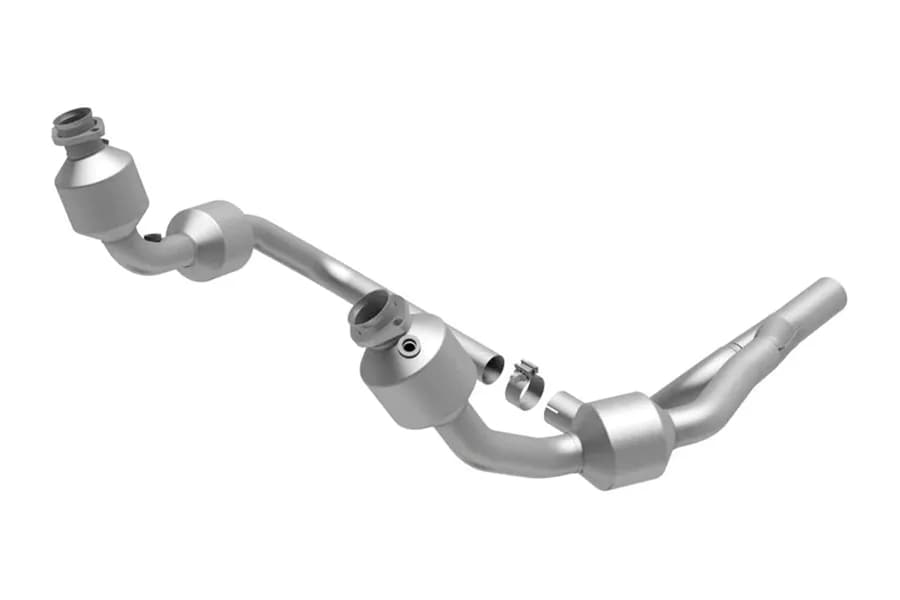 MagnaFlow 2007-2009 Jeep Wrangler 3.8L OEM Grade Federal / EPA Compliant Direct-Fit Catalytic Converter 49689