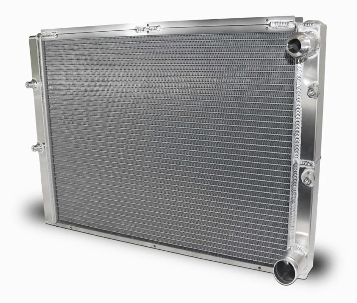 Single Row Lightweight Asphalt Radiator Double Pass 16AN Male Inlet
