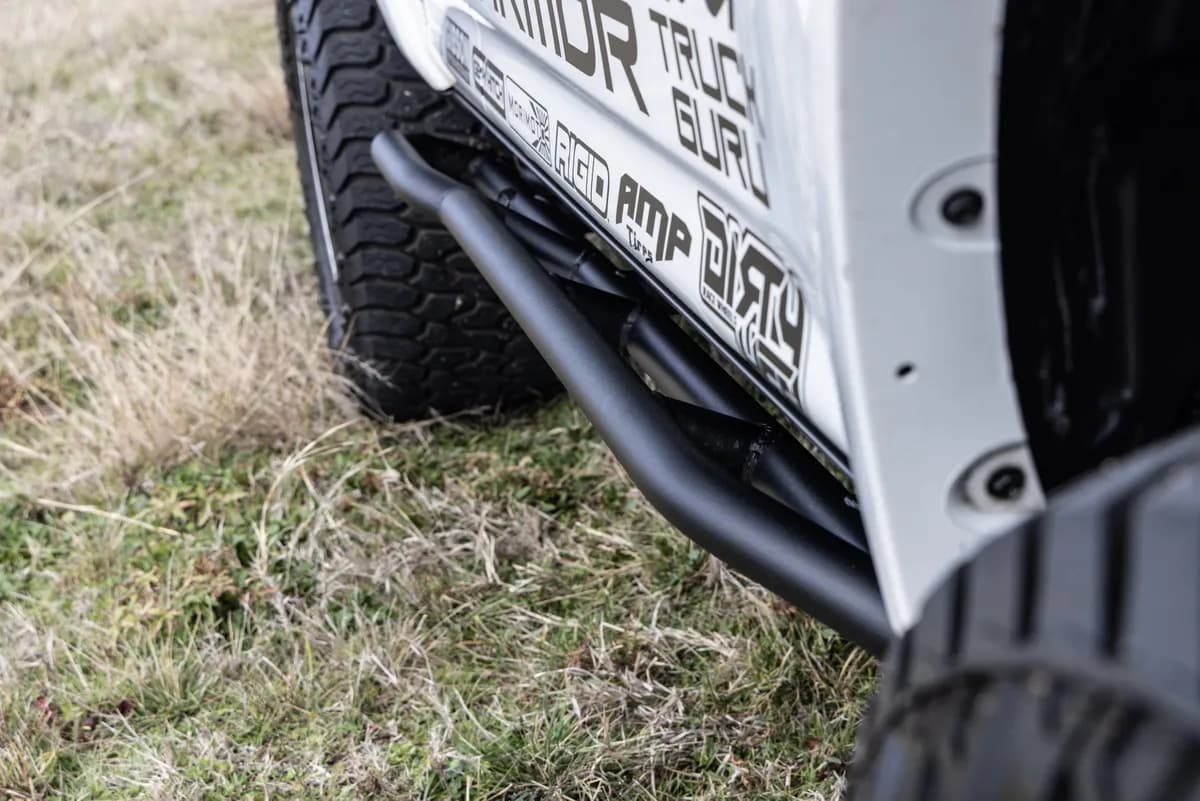 REVO RockStep Slider; 1.75 in. Tubing; Textured Black Powder Coat;