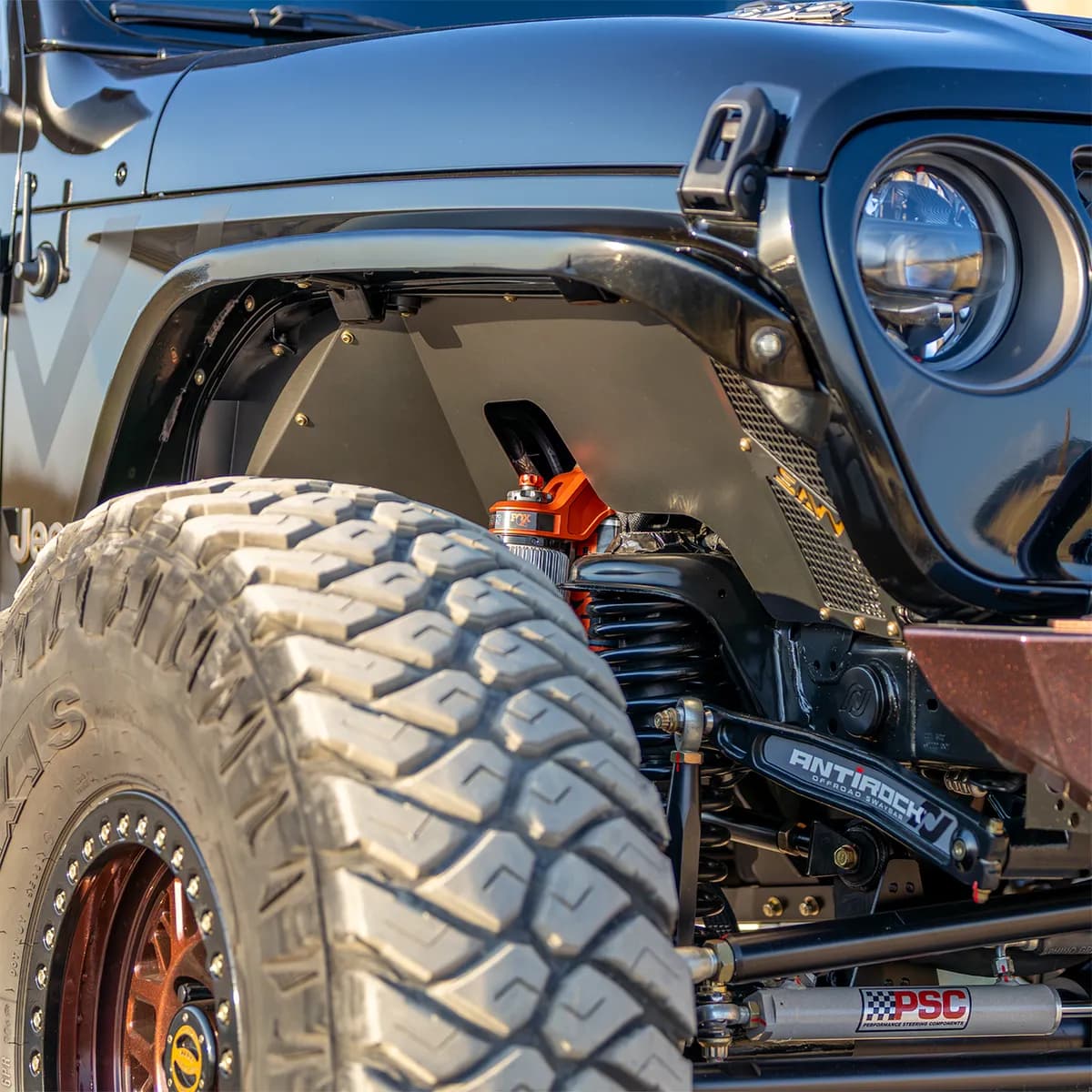 18c Wrangler/20c Gladiator Front Inner Fender Liner Raw