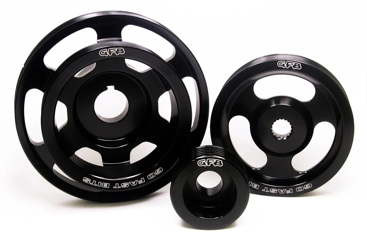 3-piece underdrive pulley kit (Crank, alternator & power steering pulleys & required belt)