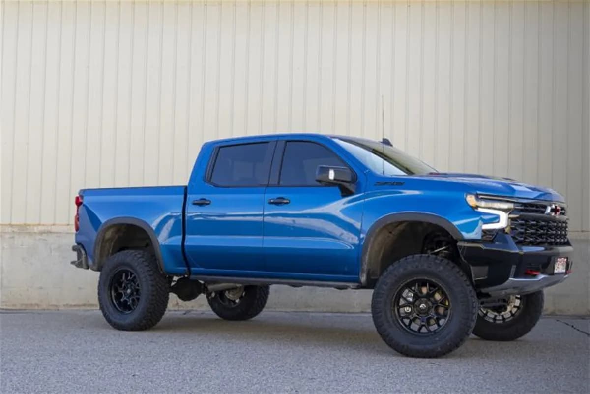 ReadyLift 2025-2025 Chevrolet/GMC 1500 ZR2 / AT4X 4WD 4 (4 2 ) Big Lift Kit for AT4X and ZR2 44-35400