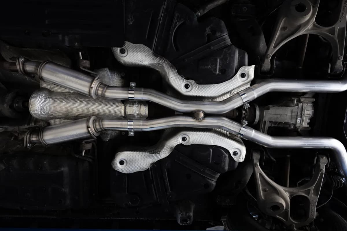 Armor Pro Cat Back Exhaust System; 3 in. Tubing; Dual Rear Exit; T304 Stainless Steel; w/Quad Carbon Fiber Tips 5 in. OD Out; Street Profile;