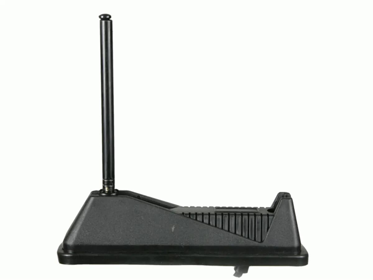 ANTENNAWorks; Antenna Amplifier; For AM/FM;