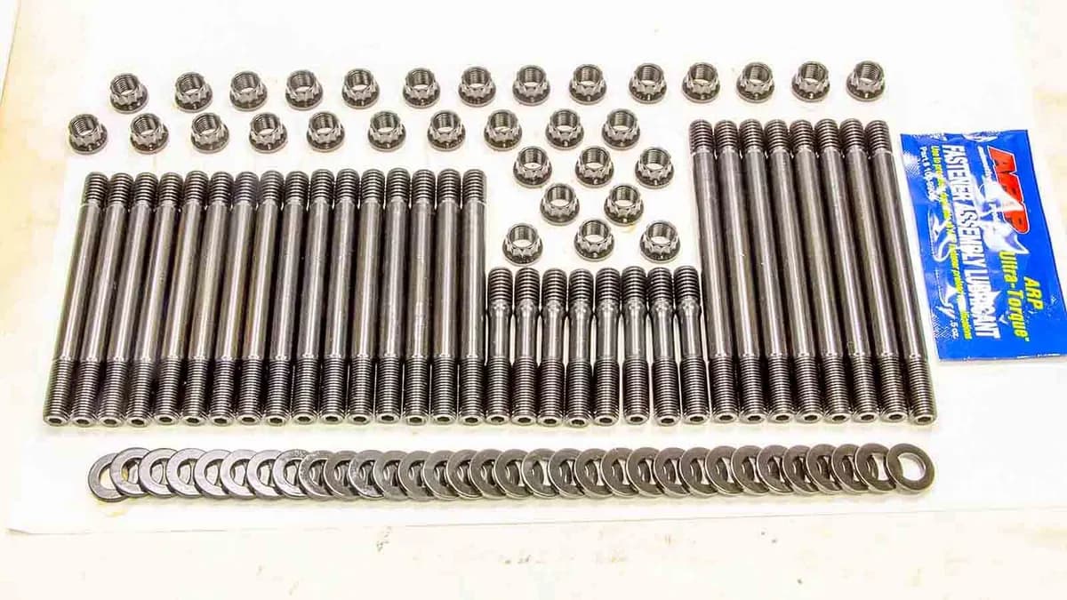 Mark v W/Dart Heads Undercut 12pt Head Stud Kit