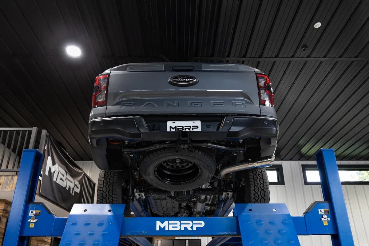 Armor Pro Cat Back Exhaust System; 2.5 in.; Single Side Exit; T304 Stainless Steel; 4.0 in. Tip;