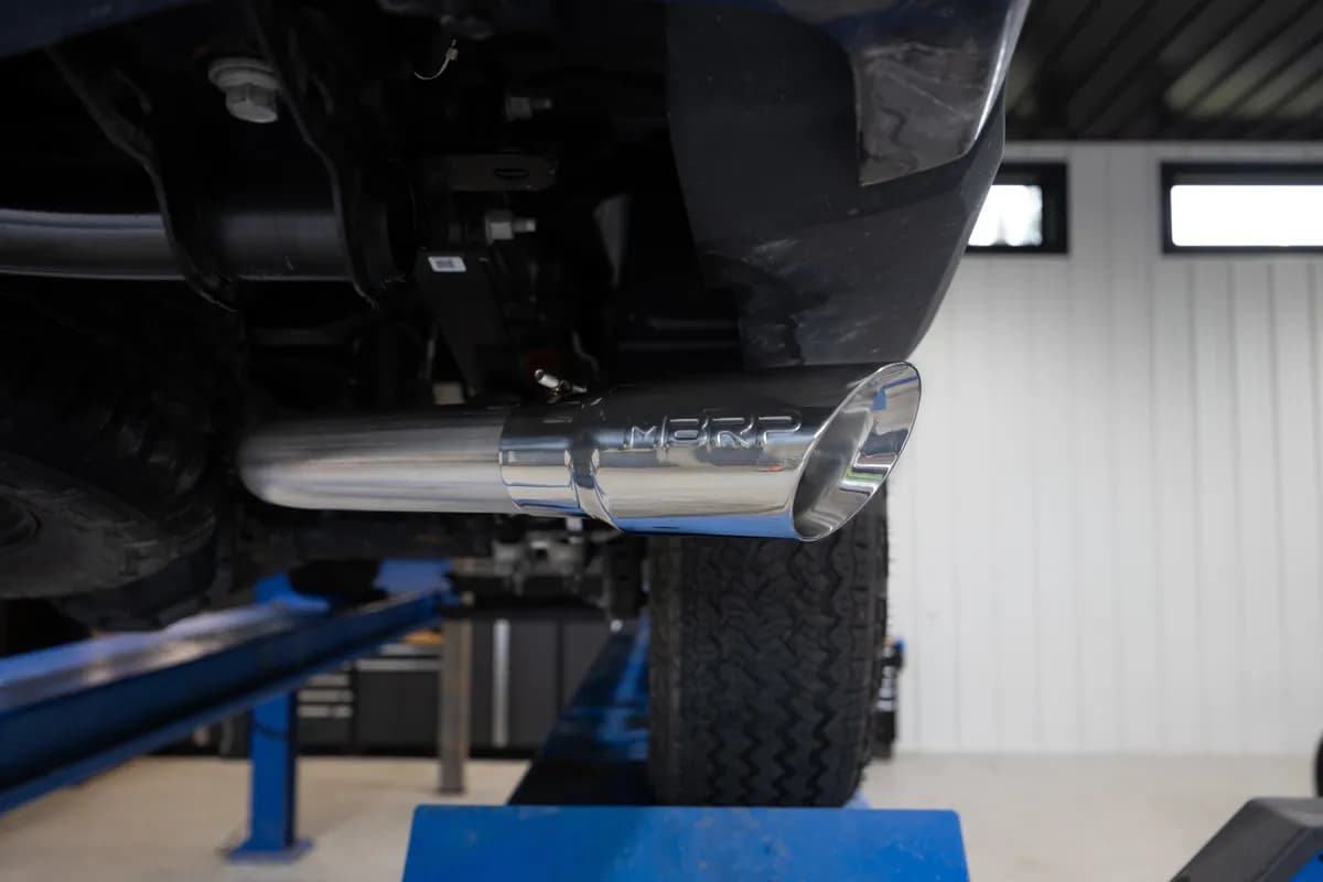 2024 Ford Ranger 2.3L Ecoboost Armor Lite Aluminized Steel 3-Inch Cat-Back Single Side Exit with Polished Tip MBRP