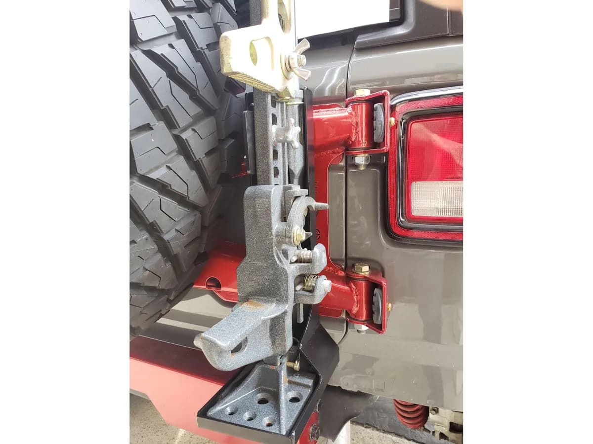 18c Wrangler Hilift Jack Tailgate Mount Welded Steel Black Powdercoat