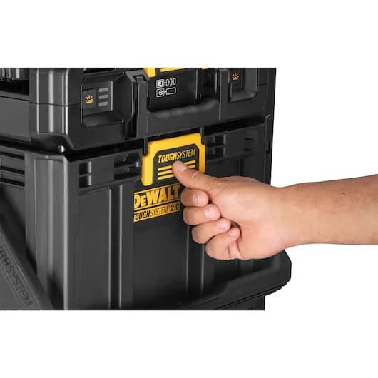 Toughsystem 2.0 Adjustable Work Light With Storage