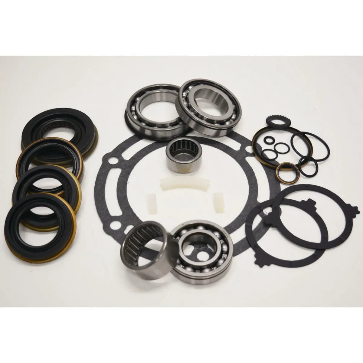 USA Standard Transfer Case Np231j Narrow Input Bearing Kit 2002 Jeep Liberty Np231j T-Case Bearing