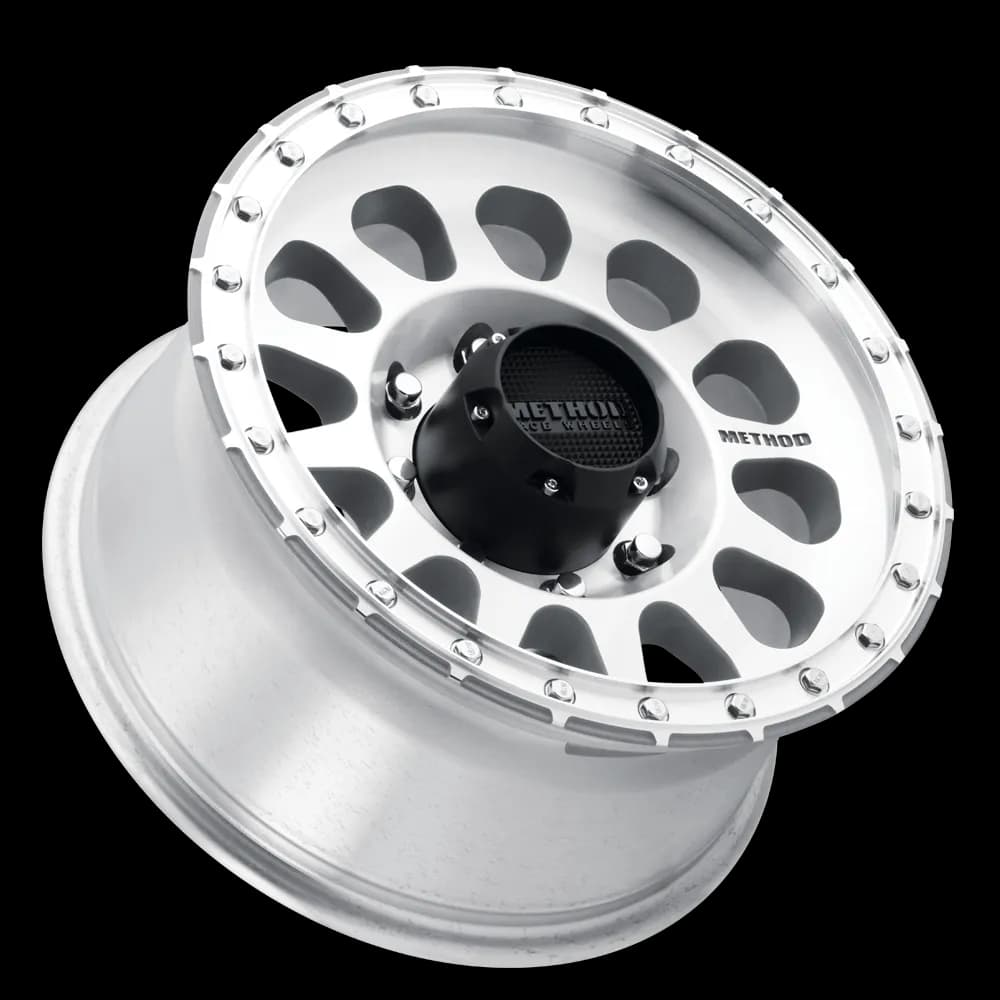Aluminum Wheels 18x9 MR315 Bolt Pattern 8 On 170 Offset 18 Lip Size 1.65 Machined SL Clear Coat Method