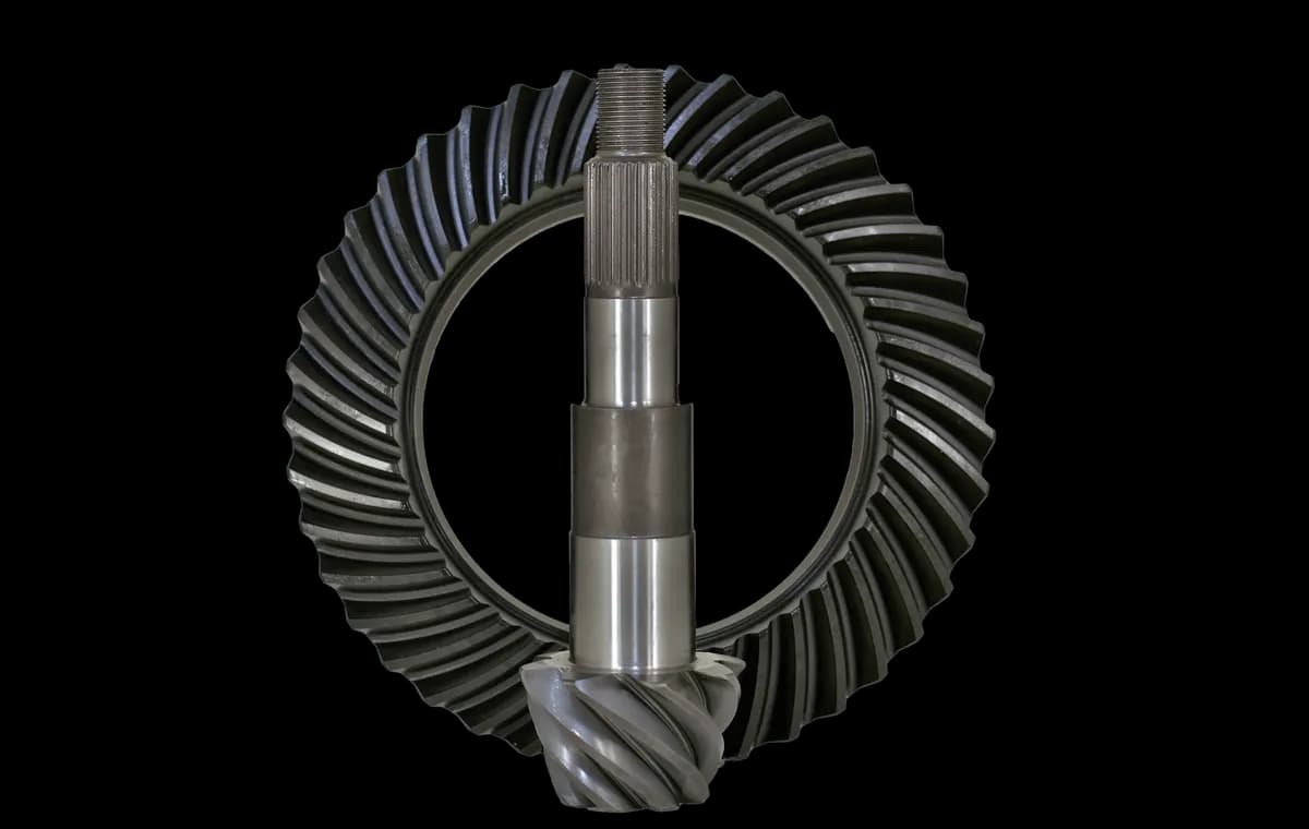 Nissan H233B Rear Axle 4.88 Ratio Ring and Pinion Revolution Gear
