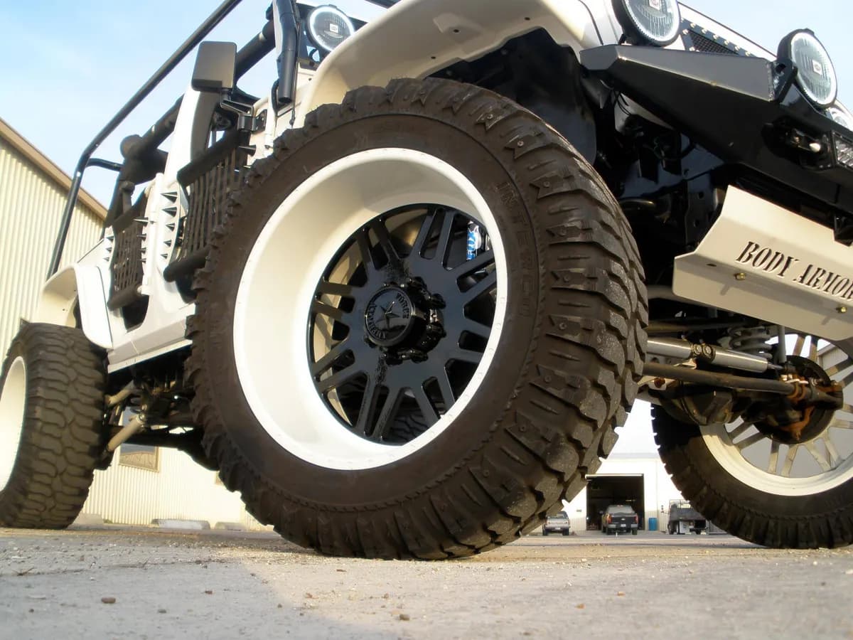 35x12.50r20lt 12pr lr f Ssm16