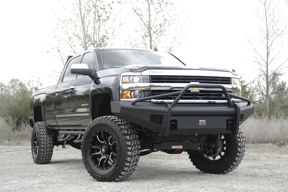 07.510 Silverado HD 2500/3500 Front Elite Ranch Bumper w. Prerunner Guard w/ Tow Hooks Matte Black