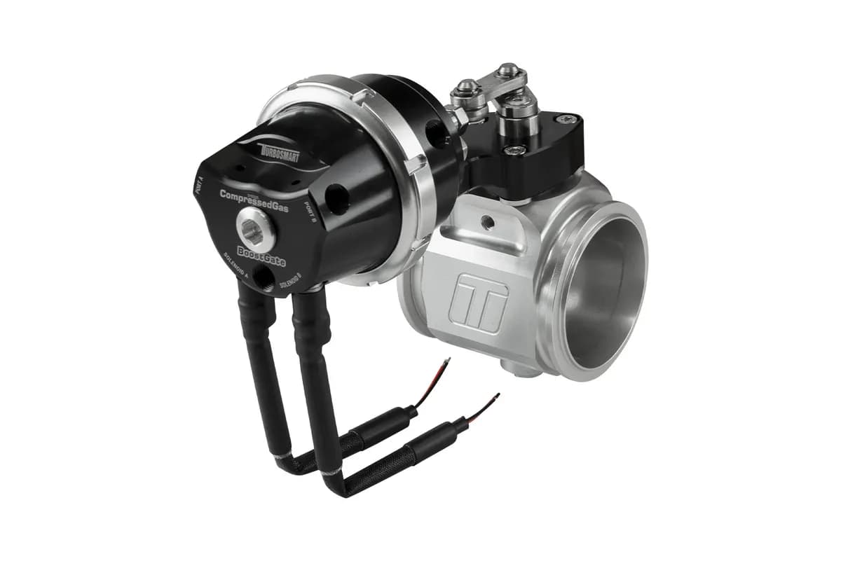 Compressed Gas BoostGate50 7PSI Black - Inbuilt Solenoids (Control In Cap CO2 Boost Control)